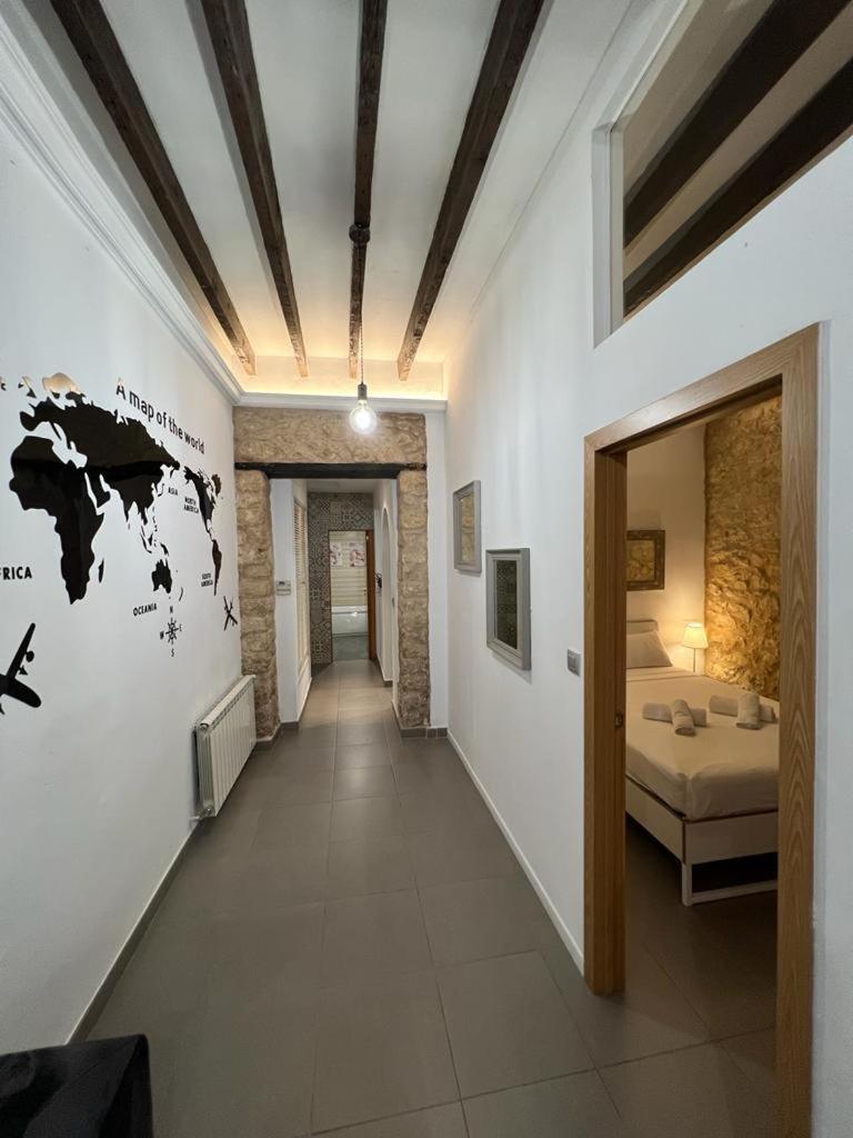 Des Rustic Center Apartment อาลิกันเต ภายนอก รูปภาพ